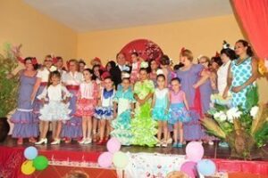 Landaluce asistió a un desfile de moda flamenca en La Juliana