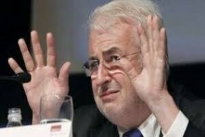 El que se picaPor Antonio Rodríguez.Un bozal para uno que es mala gente