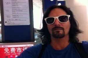 Andy Spinelli pincha en Helsinki y Tokio este fin de semana