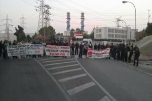 Nuevos cortes de carretera en los accesos de Refinería