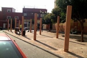 Vías y Obras demuele las vigas en mal estado de la calle Narcea