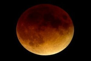 La luna llena empeora nuestro sueño