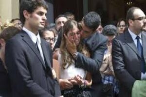 Multitudinarios funerales en San Fernando por las cinco víctimas