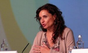 Montero aboga por "rebajar la tensión" y recuerda que gibraltareños tienen cobertura sanitaria en UE