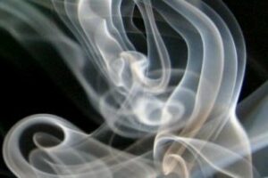 Cayo Lara augura que en septiembre dejará de hablarse de Gibraltar, que sólo es una "cortina de humo"