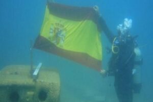 Los personajes| ¡Dos españoles, Alvaro y vicente!