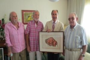 Landaluce visita al artista Esteban Robles y le agradece su entrega y dedicación a la ciudad