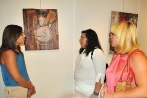 Inaugurada en la sala Espacio joven" la exposición pictórica de Leonor Villaseñor