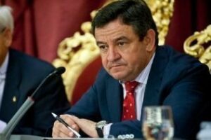 Pleno de Diputación acuerda con la abstención de PSOE exigir a Gibraltar retirar bloques de hormigón