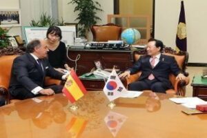 Landaluce inicia las citas en Corea del Sur