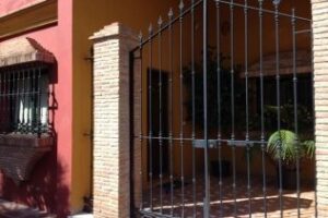 PSOE: El PP traslada las oficinas de Educación y vuelve a olvidarse de los usuarios