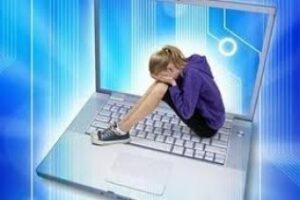 El Sexting" y el grooming" prácticas cada vez más frecuentes en la Red