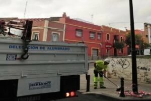 Renovación de puntos de luz para la calle Fuentenueva