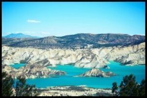 Curisidad: Localizan y rescatan a un hombre herido en el Pantano de la Rambla de Algeciras