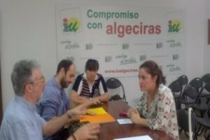 IU mantuvo un encuentro con la comunidad educativa del conservatorio Paco de Lucía"