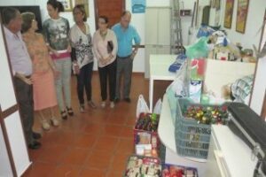 Respaldo del equipo de Gobierno a la gala benéfica organizada por el Centro de Mayores La Unión"