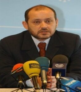 El Gobierno ha hecho "desaparecer" a medio millón de personas del paro