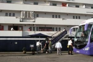 El crucero Corinthian inicia viaje por África desde Algeciras