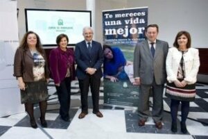 'Te mereces una vida mejor', lema de la Junta contra la violencia machista