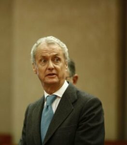 Morenés: "No hemos estado en aguas que no consideremos españolas, con lo que el conflicto es de otros"