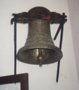 La Trocha agradece a Manuel Tapia el descubrimiento de la campana de Haynes