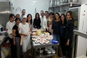 ADEM-CG agradece al Mesón Restaurante La Velada su colaboración y solidaridad