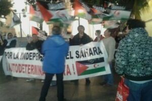 IU apoya la movilización de activistas saharauis en Algeciras en el día de los Derechos Humanos