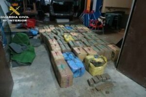 La Guardia Civil desmantela una guardería" de droga, interviniendo 1.650 kgrs de hachís