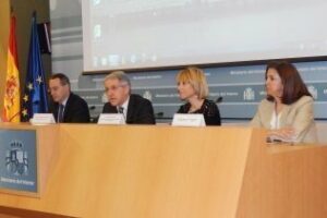 Interior forma a 18 víctimas del terrorismo como auxiliares de Archivo para facilitar su reinserción laboral y social