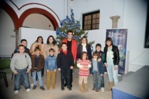 La magia se vuelve solidaria en La Caridad