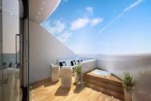 Detenido por estafa al alojarse durante una semana en un hotel de Tarifa y no pagar la estancia