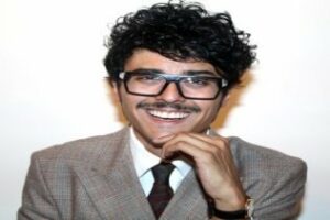 Raúl Rosillo presenta "VIVO"