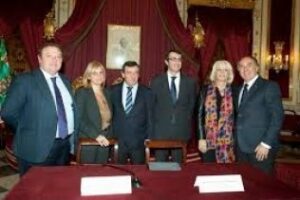 Loaiza lamenta que "se intente politizar" el paso de la Vuelta Ciclista a España por la provincia