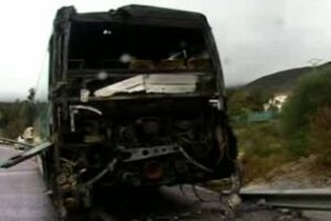 Un autobús se incendia en el Bujeo