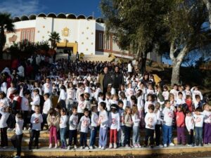Los pequeños de Algeciras por la paz y la no violencia