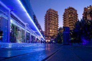 El hotel flotante "Sunbourne" ya está en Gibraltar a la espera de su apertura