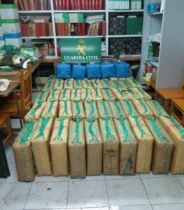 La Guardia Civil interviene cerca de 5 toneladas de hachís en el Campo de Gibraltar