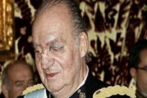 Violencia doméstica: el rey Juan Carlos agredió a Sofía con Sabino de testigo (Enlace externo)