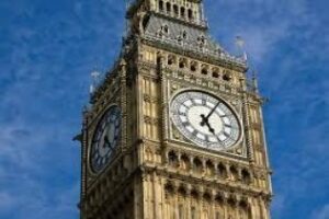 Reino Unido convoca a Trillo por un nuevo incidente de la armada en la Bahía