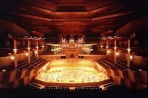 El Auditorio Nacional acoge este viernes la capilla ardiente de Paco de Lucía