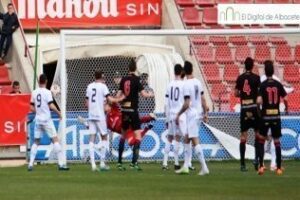 El Algeciras empata a uno con el Albacete en tierras manchegas