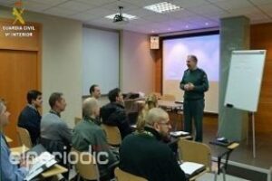 La Comandancia de Algeciras acoge el seminario sobre fronteras e inmigración ilegal