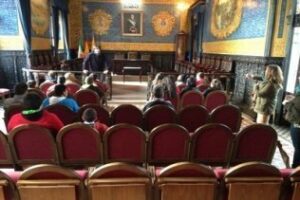 Toca apretarse los machos.Por Unodaqui