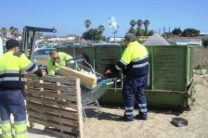 Levantado un asentamiento junto a la Verja de súbditos de Europa del Este