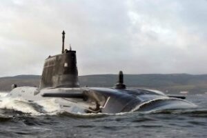 Llega a Gibraltar el submarino nuclear HMS Triumph