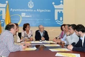 En marcha una campaña para fomentar las compras en el comercio tradicional