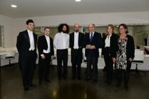 Virtuosismo y humor de la mano de PaGaGnini"