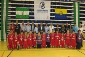 Rotundo éxito de organización y participación del campeonato de Andalucía de balonmano de clubes en categoría infantil