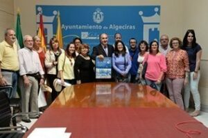 El alcalde traslada el apoyo municipal a la I Marcha Solidaria, que se celebra el 10 de mayo bajo el lema Todos somos iguales"