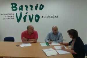 Junta de Andalucía y Barrio Vivo analizan la tarea del Centro de Recursos al Voluntariado en Algeciras